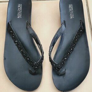 🖤 Kenneth Cole Reaction Black Beaded Wedge Flip Flops – Size 9 🖤